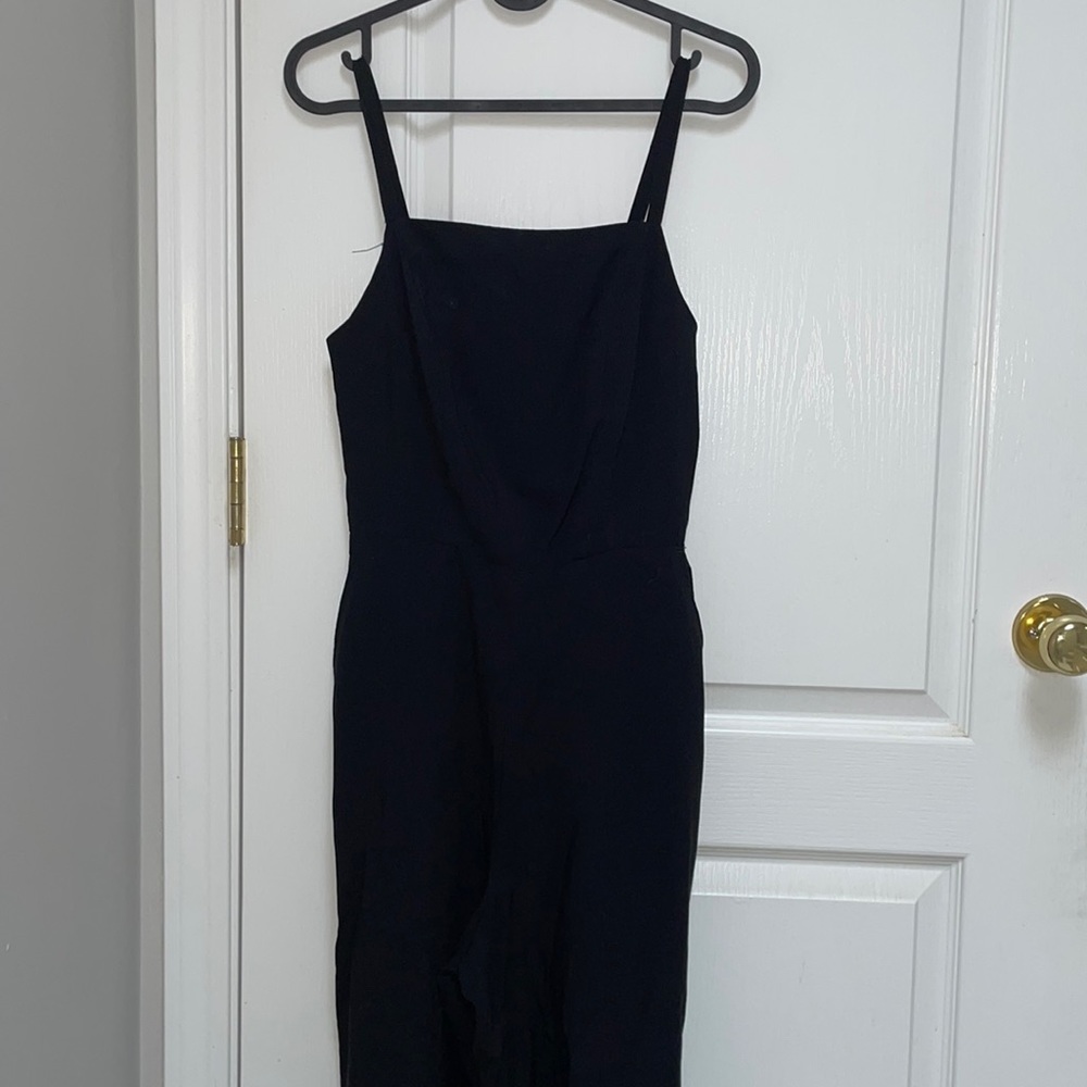 NWOT OLD NAVY BLACK FLOWY JUMPSUIT
